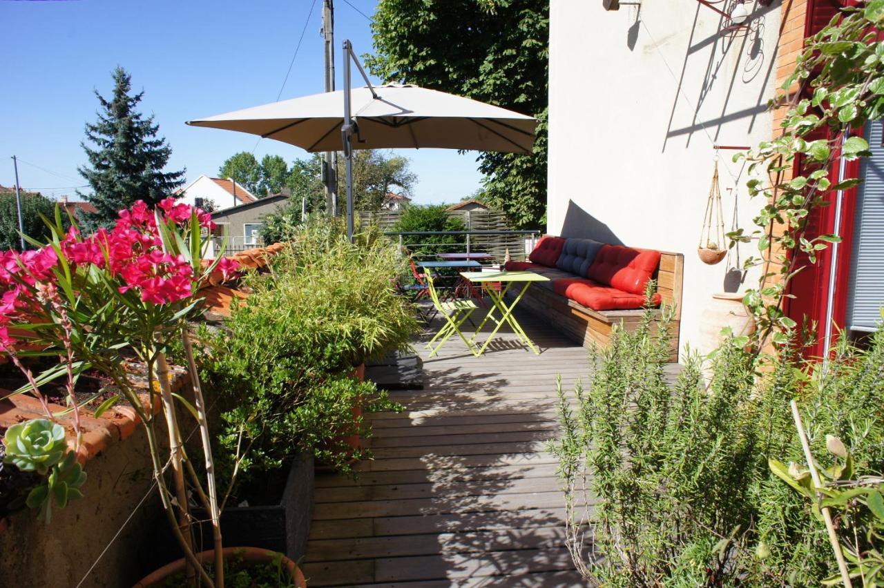 Mas Terre Chambres D'Hotes Lezoux Exterior foto